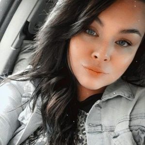 Meet your Posher, Chantel lynn